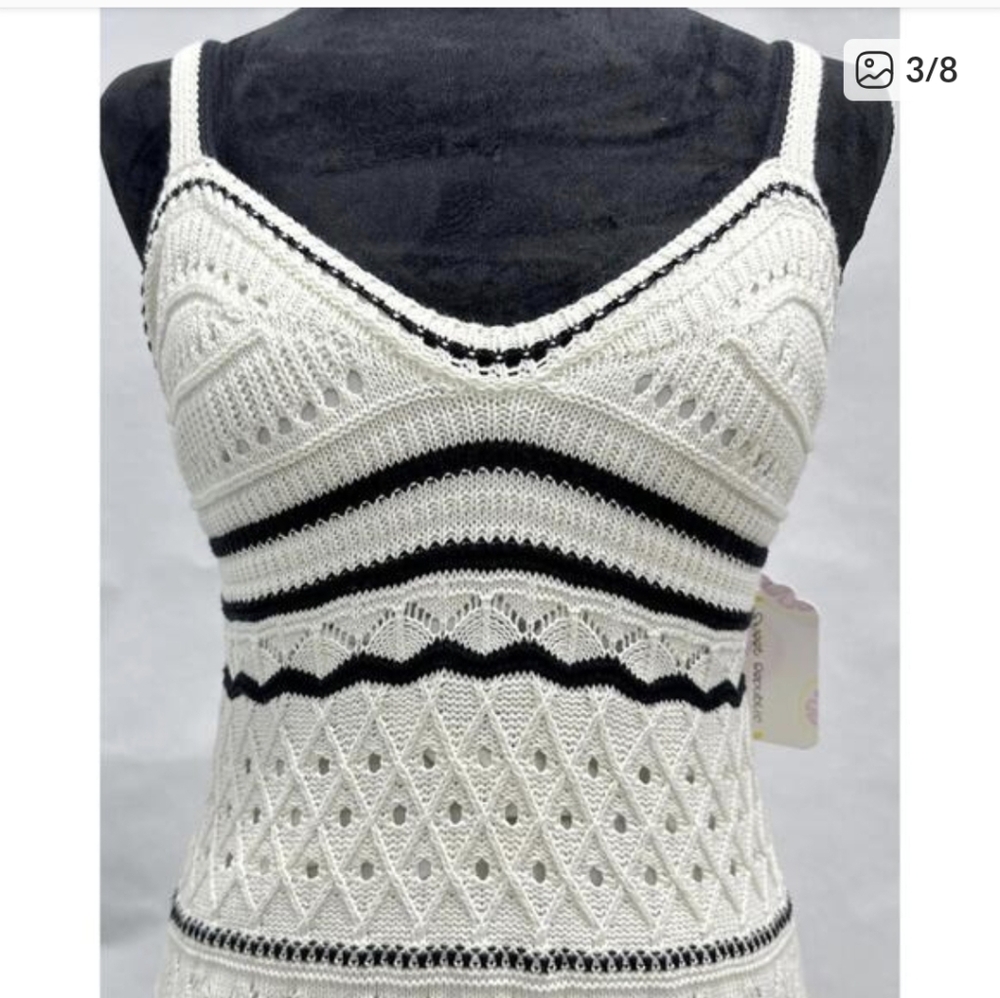 Elegant Cream And Black Crochet Dress - Picture 8 of 8
